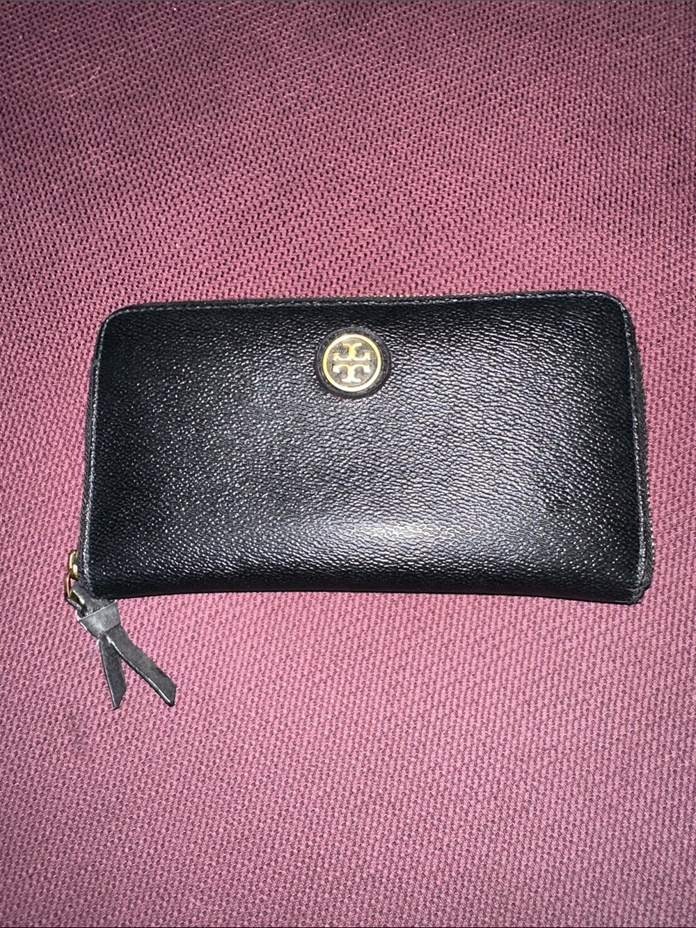 Tory Burch Black Leather Zip Wallet